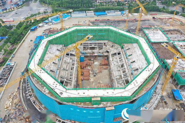 岳阳南湖大道周边体育馆、运动场及地下停车场项目一标段设计施工总承包